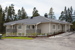 huset sett från infarten